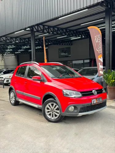 Volkswagen Crossfox 1.6 MI Total Flex 8V 5P 2013