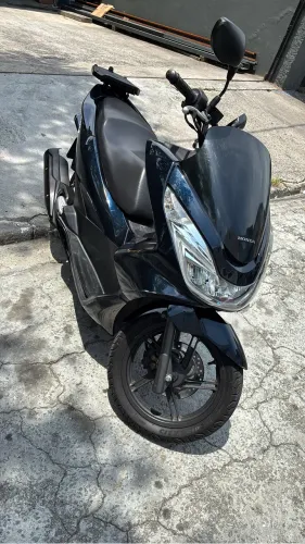 MOTO PCX AZUL