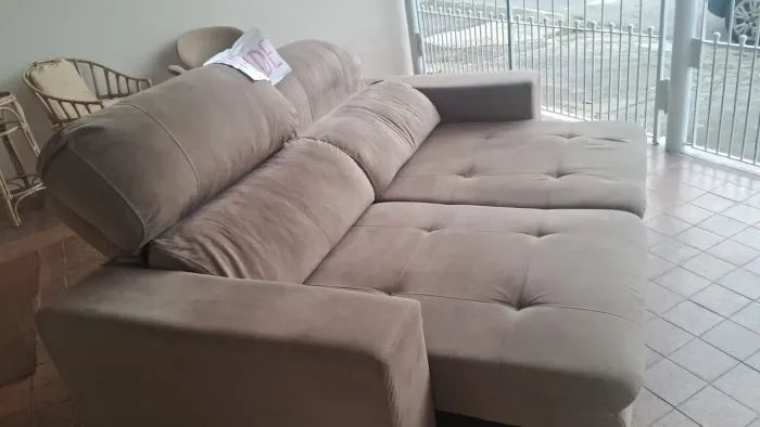 Sofá retrátil