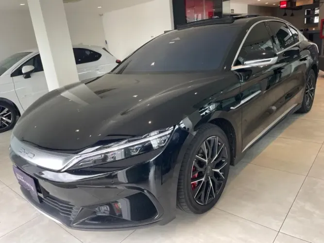 BYD Han EV (elétrico) 2023