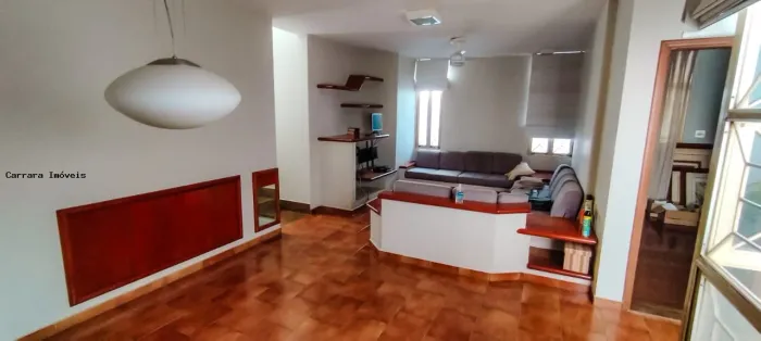 Casa para Venda em Uberlândia, Vigilato Pereira, 3 dormitórios, 1 suíte, 2 banheiros, 4 va