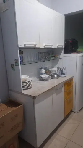 Vendo armário usado