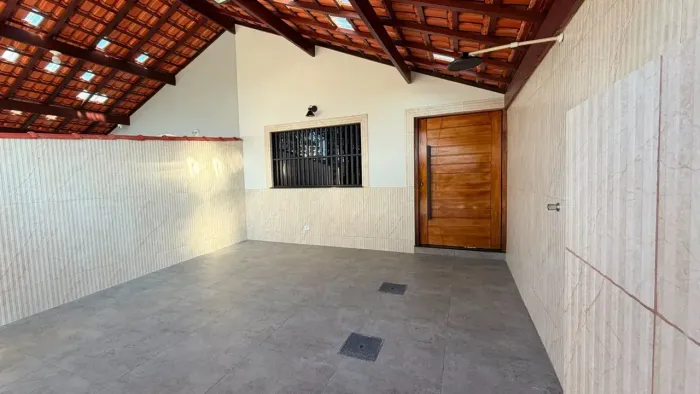 Imóvel para aluguel possui 109 metros quadrados com 2 quartos em Real - Praia Grande - SP