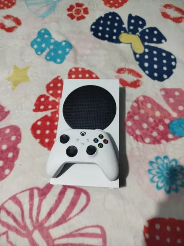 Xbox Series S 512GB(Vendo/Troco/Vejo Propostas)