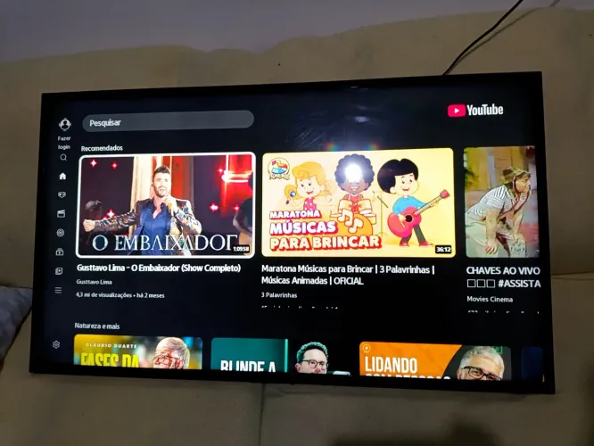Tv 43 polegadas Smart com controle e internet 
