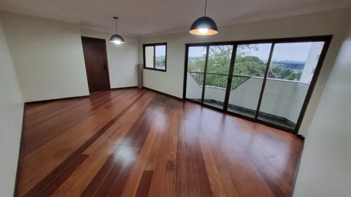 Apartamento para venda em Campo Belo com 3 quartos, sendo 1 suíte, 119m²