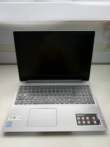 Notebook Lenovo IdeaPad S145 / com SSD de 128 GB