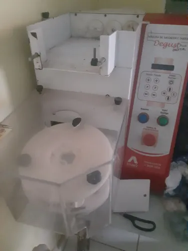 Máquina de salgados 