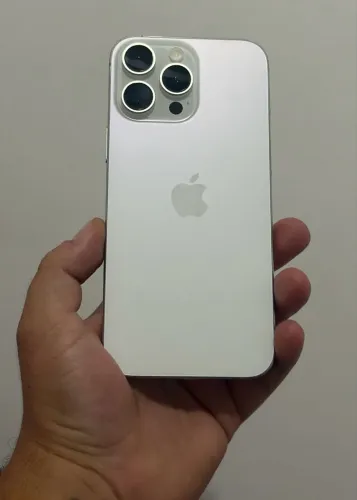 iPhone 16 Pro Max 256GB Branco