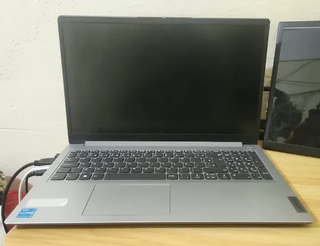 Notebook Lenovo IdeaPad 1i | 20 GB RAM | i3 1215u | 256 GB