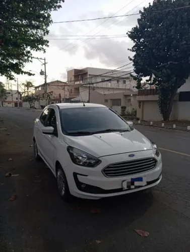 Ford KA 1.5 Sedan SE Plus 12V Flex 4P Mec. 2020
