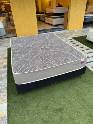 Cama box Queen MARINGÁ SEMINOVA - entrego hoje