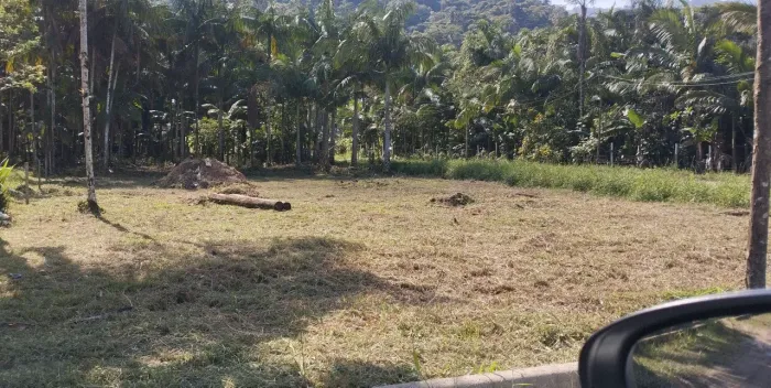 Vendo terreno de esquina em Guaraqueçaba no bairro morrinho