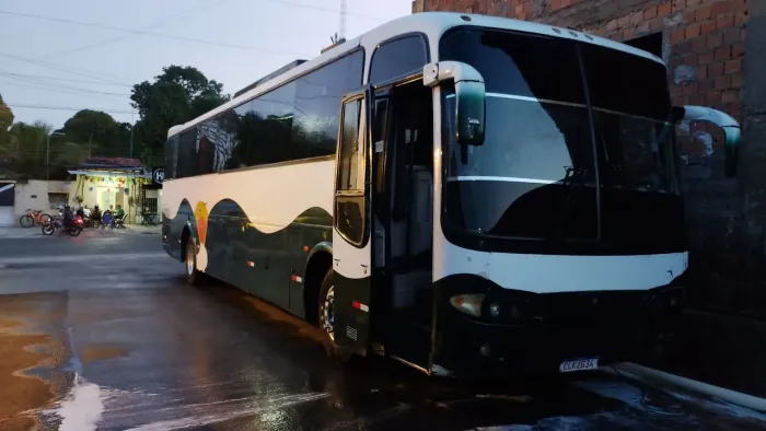 Ônibus Mercedes o 400