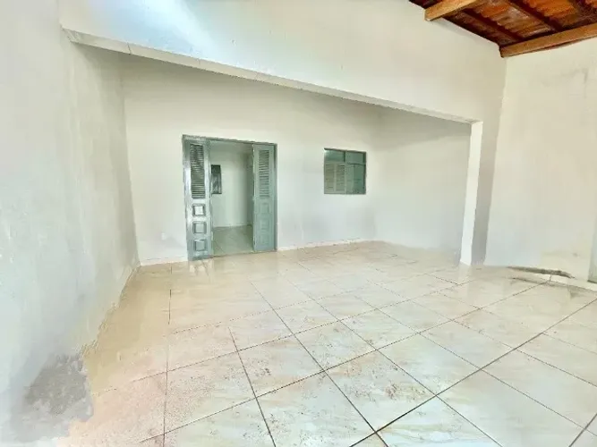 CASA NOVA PARA LOCAÇÃO - PARQUE INDUSTRIAL