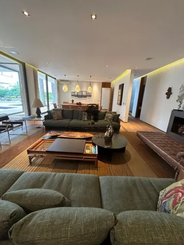 Casa condominio fechado Sobrado venda 1600 metros 8 quartos (suites) Fazenda Da Grama - G