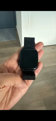 Apple Watch Series 8 - GPS - Pulseira de Titânio