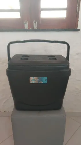 COOLER PARA ARMAZENAR BEBIDAS
