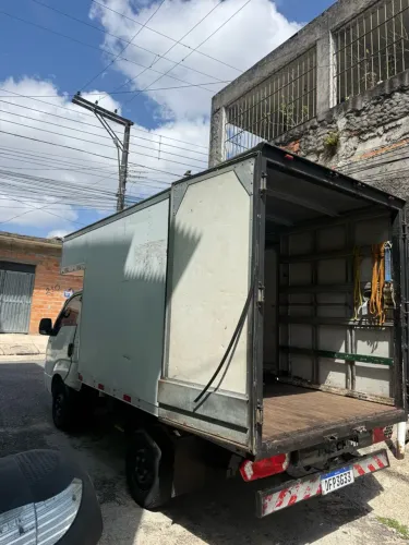 Frete e mudanças preço bom caminhão baú !!!!