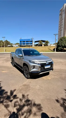 Mitsubishi L200 Triton Sport HPE-S 2.4 CD Dies. AUT 2024