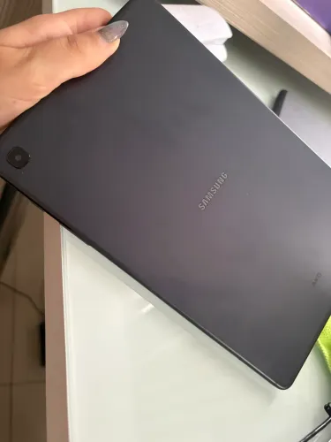 Vendo Tablet Samsung Galaxy Tab S6 Lite Wi-fi 64gb 4gb Ram com tela danificada