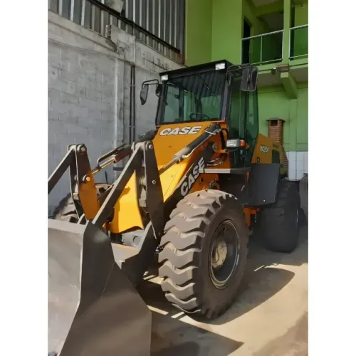 Pá carregadeira CASE W20-F 2023
