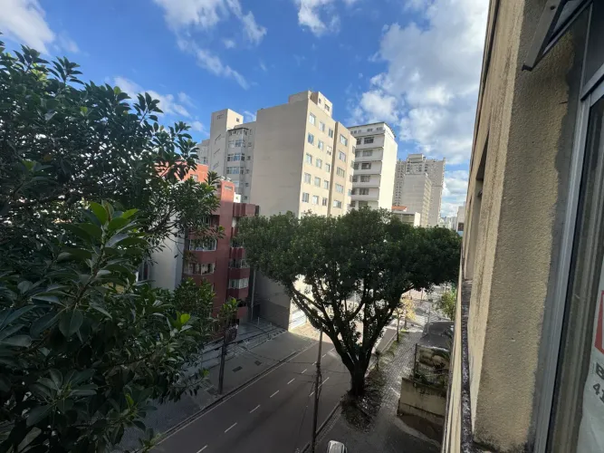 ÓTIMO APARTAMENTO CENTRAL