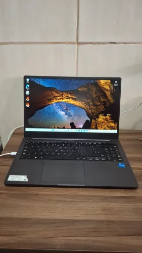 Samsung galaxy book2 i5