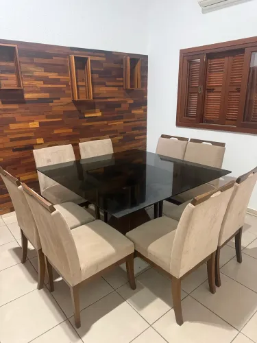 Mesa jantar com 8 cadeiras