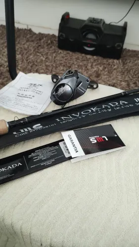 Carretilha Shimano slx71 e vara invokada
