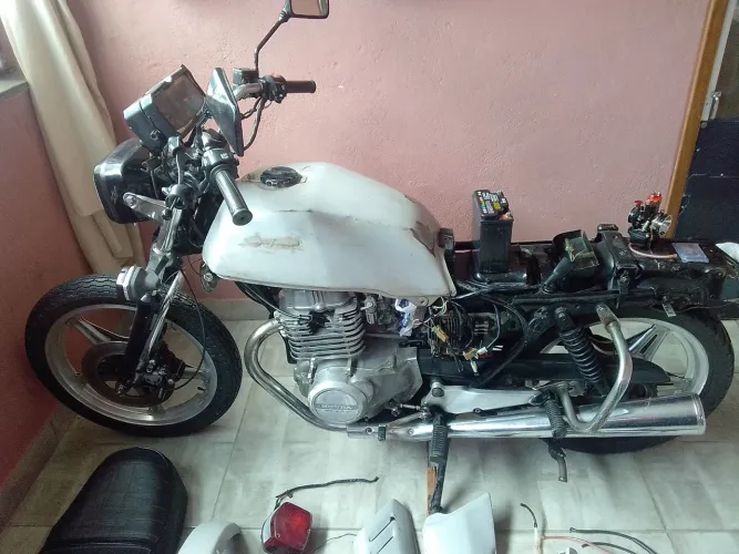 Vendo CB400