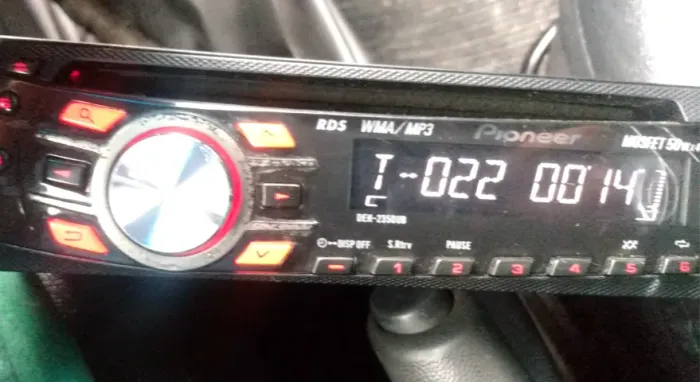 Rádio de carro Pioneer,200w USB,mp3.aux.