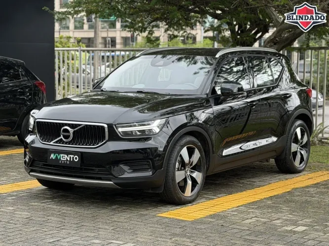 Volvo XC40 T-5 Moment First Edit 2.0 252cv AWD 2019
