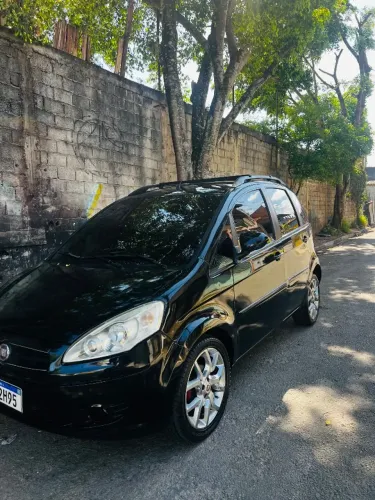 Fiat Idea Essence 1.6 Flex 16V 5P 2013