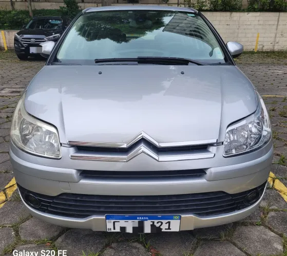 Citroen C4 GLX 2.0 Flex 16V 5P Aut. 2013