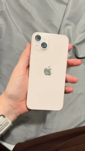 iPhone 13 rosa