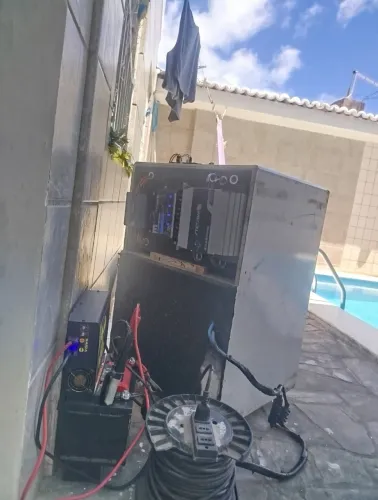 Vendo ou troco por JBL 320!