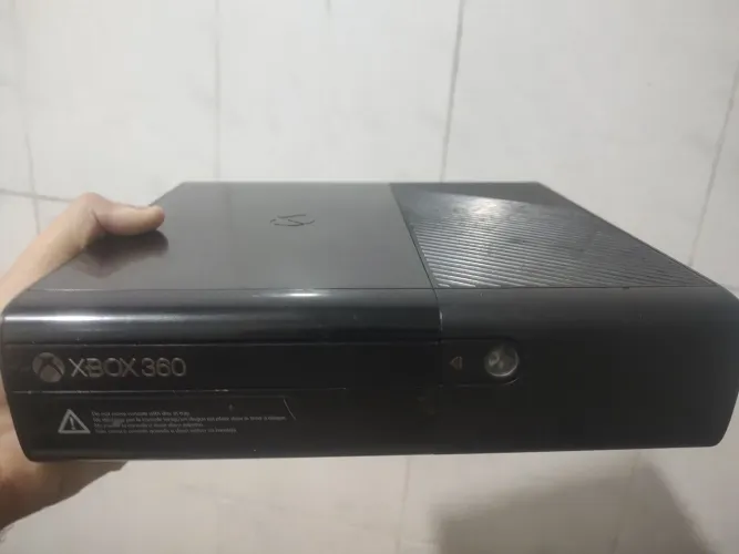 XBOX 360 BLOQUEADO LEIA A DESCRIÇÃO