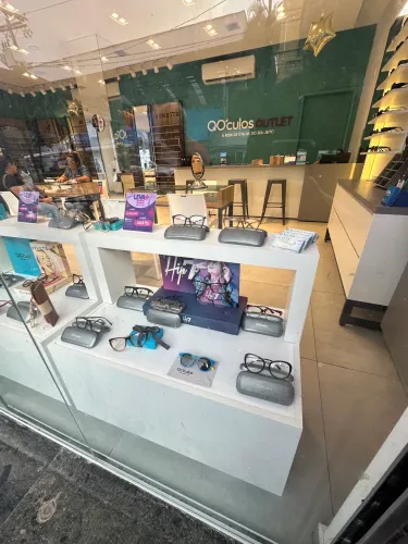 Cubo em MDF Branco Mostruário Expositor Vitrine