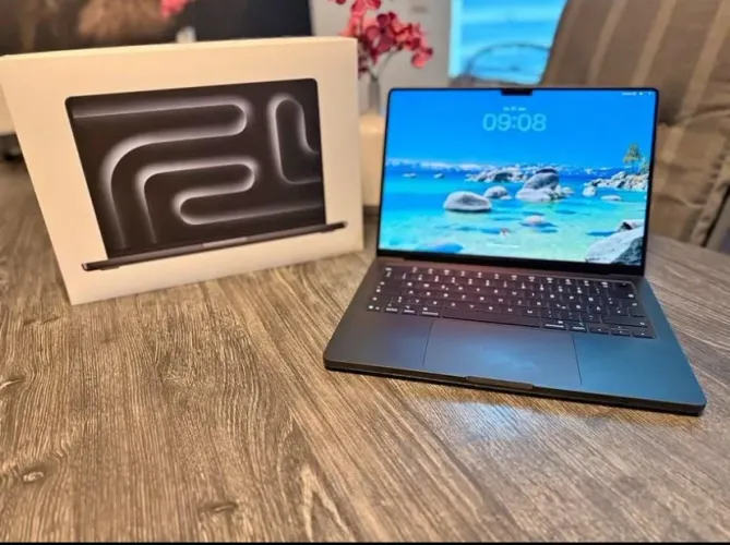 MacBook Pro 16 inch | 512SSD|48GB|M4PRO