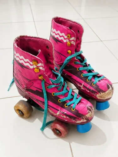 Patins 4 rodas quad retro sou luna feminino tamanho 34/35