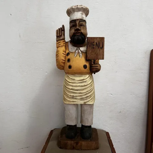 Boneco em Madeira Rústico