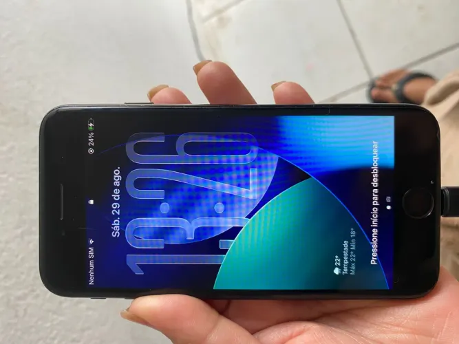 iPhone SE 