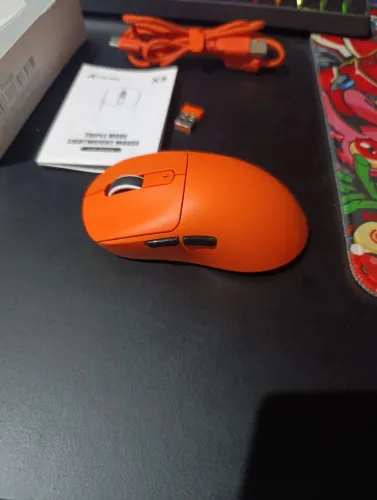 Attack Shark X3 - Mouse Gamer Ultraleve 49g Tri-Mode Laranja