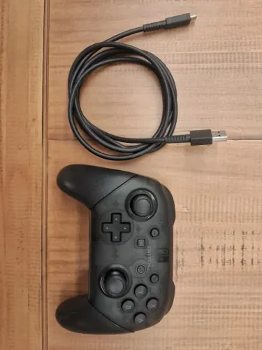 Nintendo Switch Pro Controller