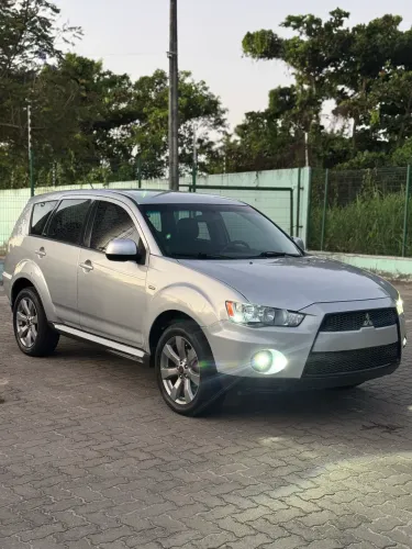Mitsubishi Outlander 2.4 16V 170cv Aut. 2010
