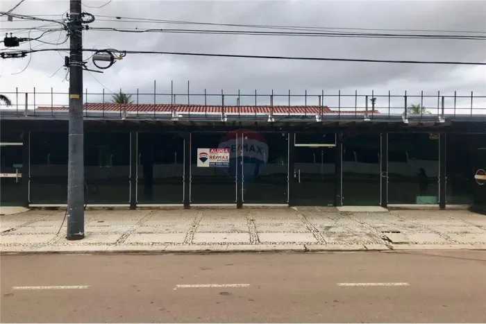 Visibilidade e Prestígio! Imóvel Comercial com Fachada em Vidro na Av. Lauro Sodré