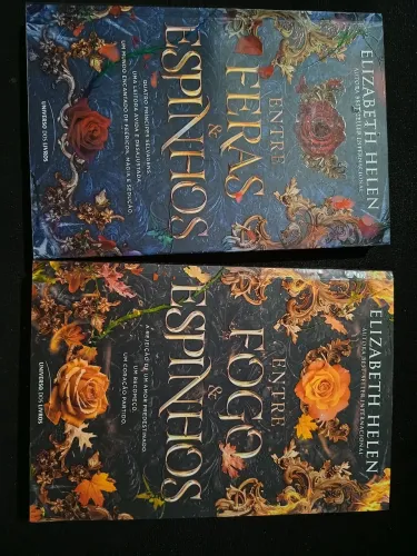 Kit com 2 livros entre feras e espinhos e entre fogo e espinhos