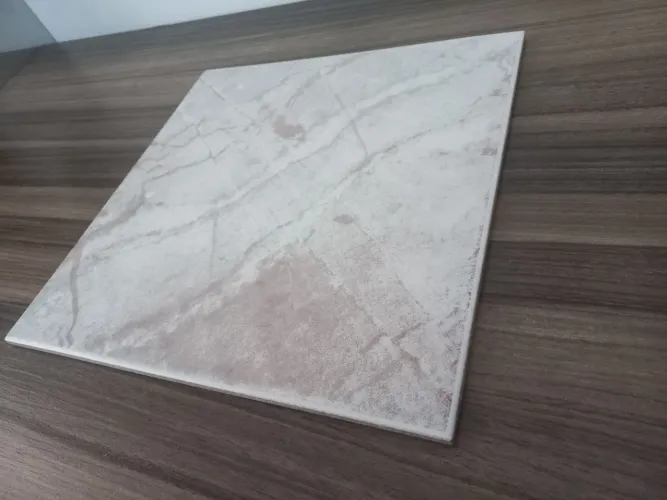 OPORTUNIDADE PARA NÃOPERDER!! PISO CERÂMICO 23 UNIDADES - 31x31 - 2 METROS