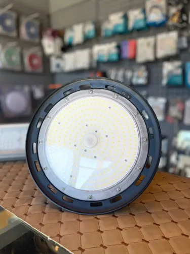Luminária Industrial LED High Bay 150W 22.250 Lúmens